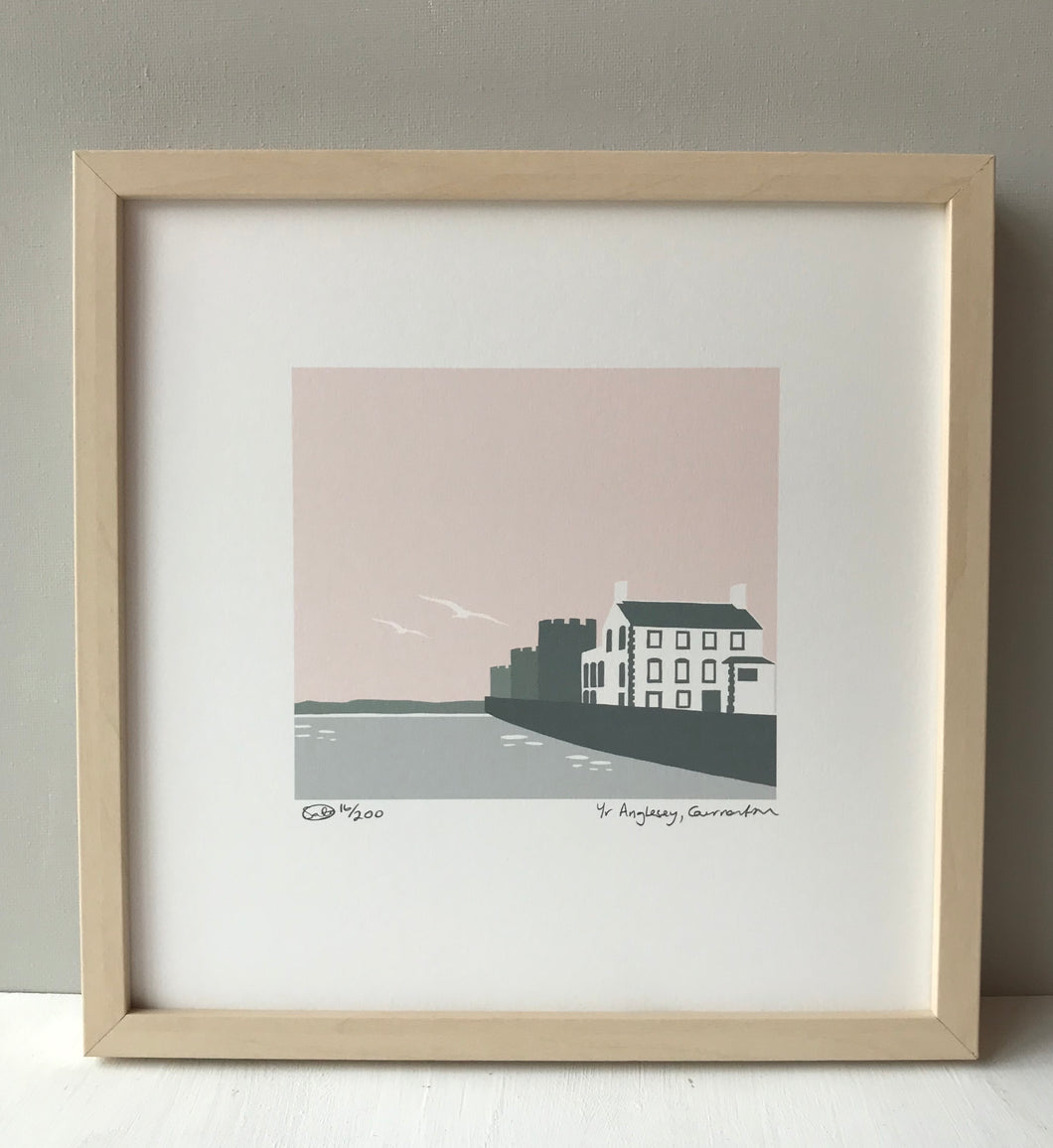 Yr Anglesey, Caernarfon Print